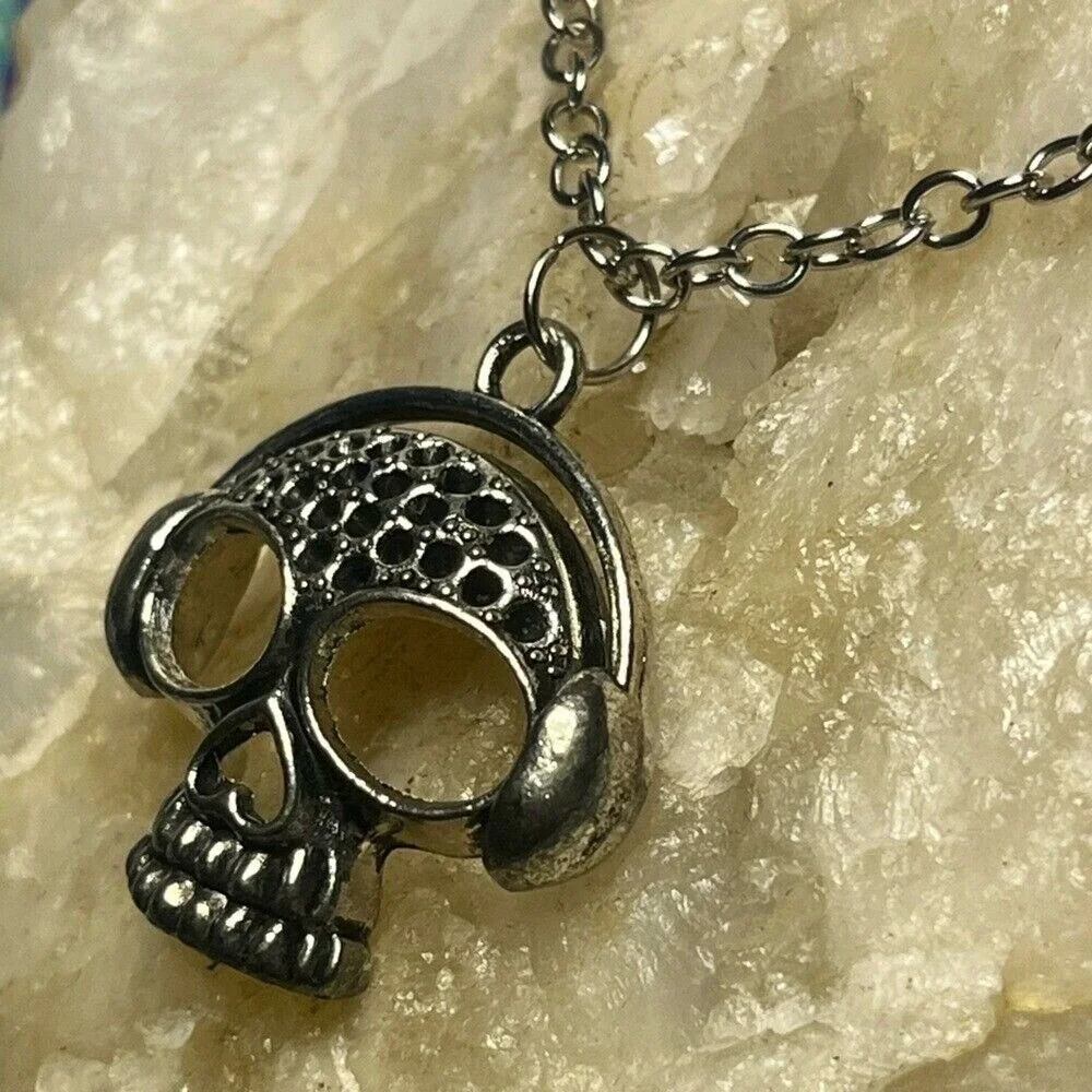 Unbranded Skull Headphones Necklace Unisex 22